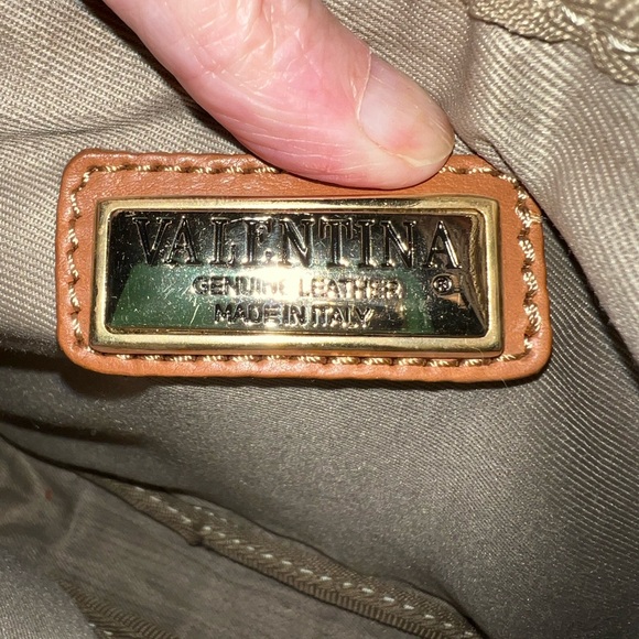 Valentina Green Tan Leather Small Crossbody Purse - Picture 9 of 9